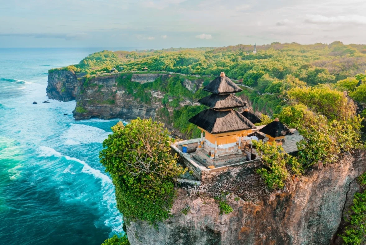 Travel Jakarta Bali